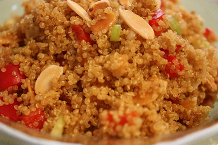 propiedades nutricionales de la quinoa. nutrientes quinoa