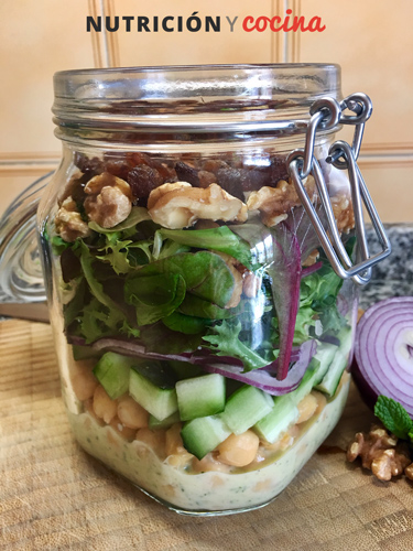 mason jar salads, ensaladas en tarro